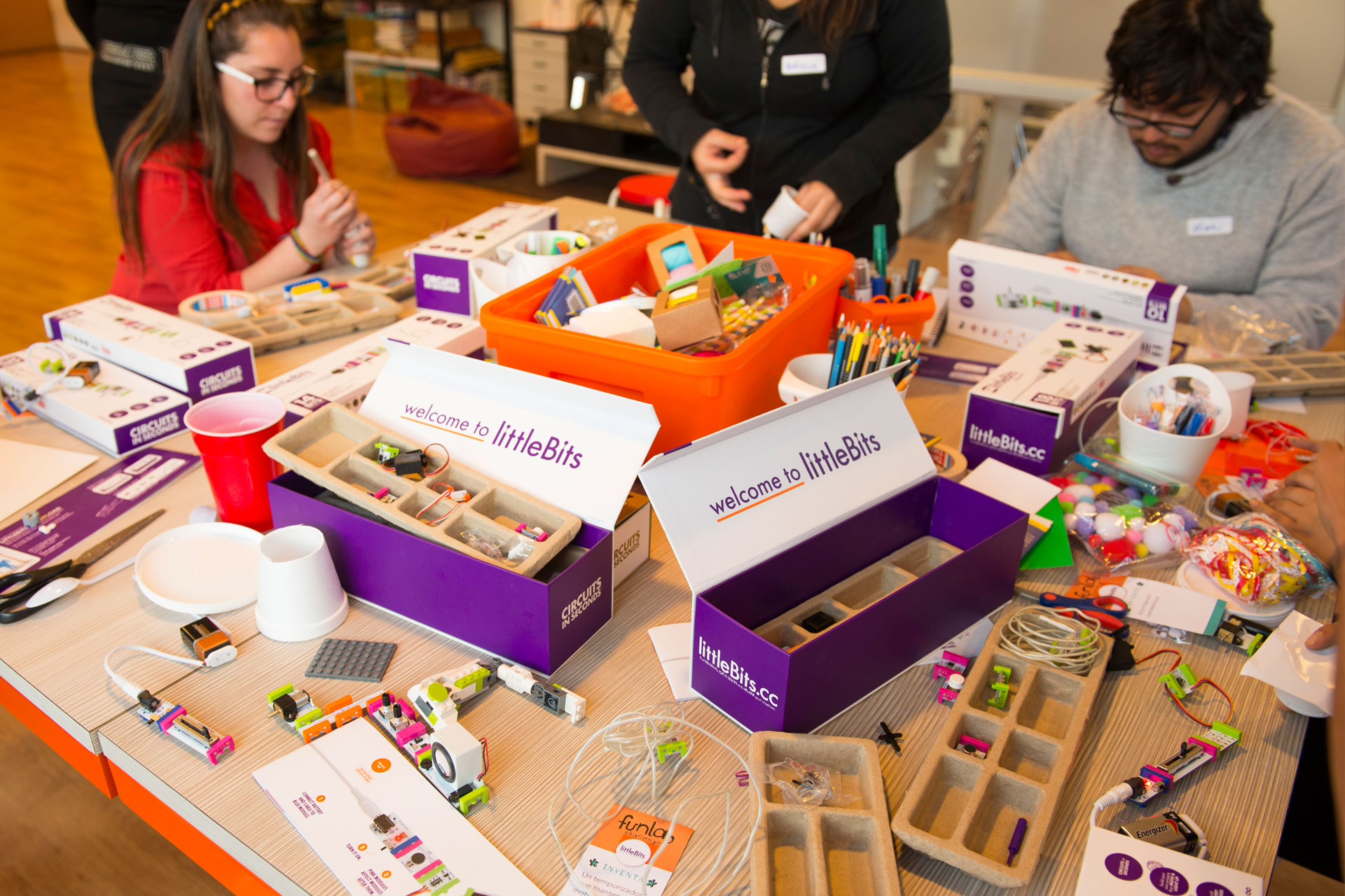 Talleres facilitadores LittleBits